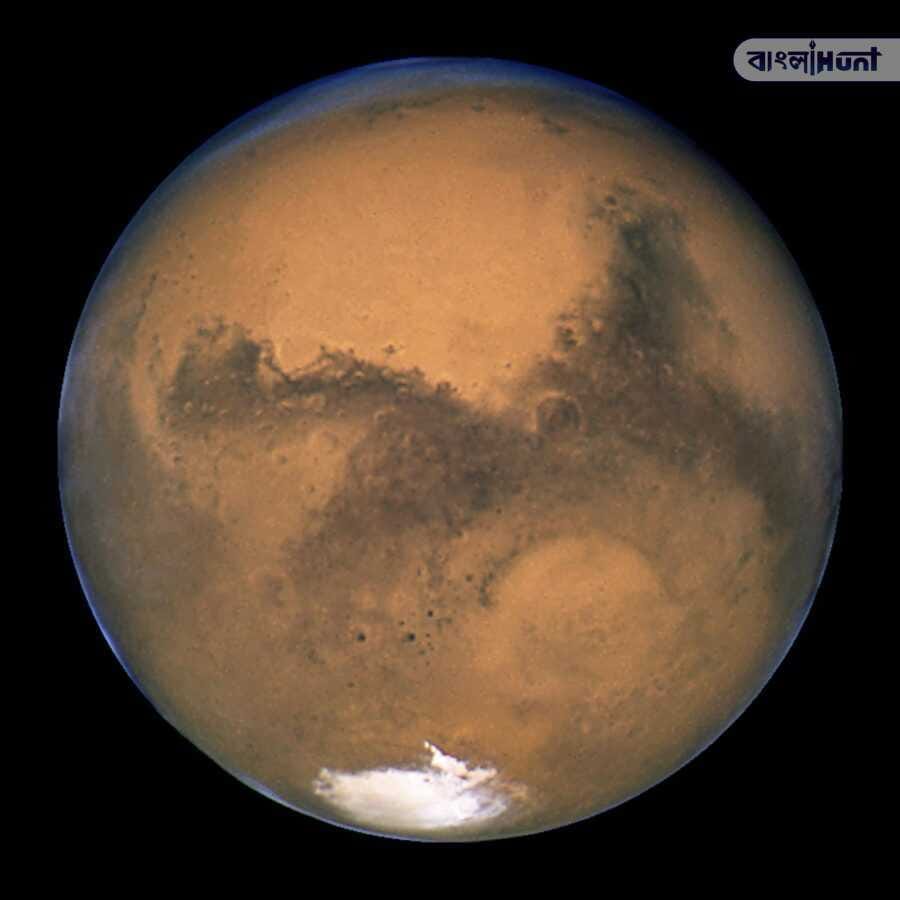 Like the Earth, this planet also has heavy snowfall