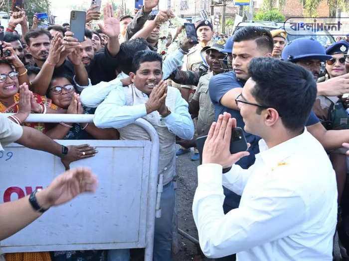 Abhishek Banerjee Kathi Rally
