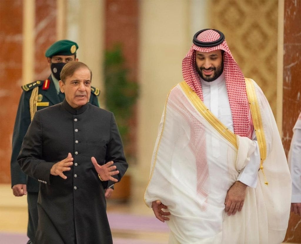 shehbaz sharif with crown prince saudi