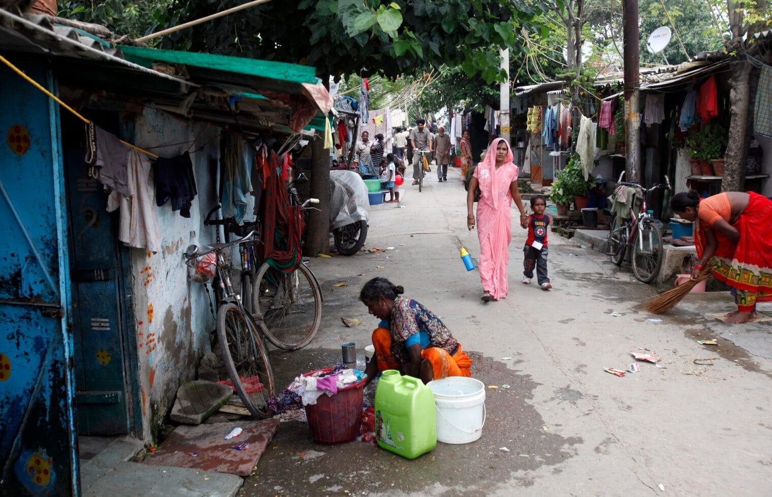 India poverty