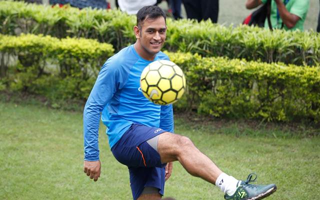 ms dhoni playing football