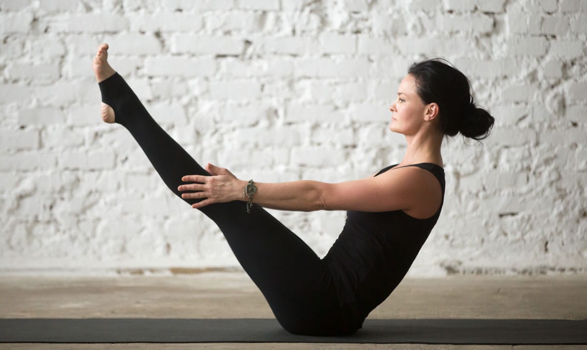 navasana yoga pose