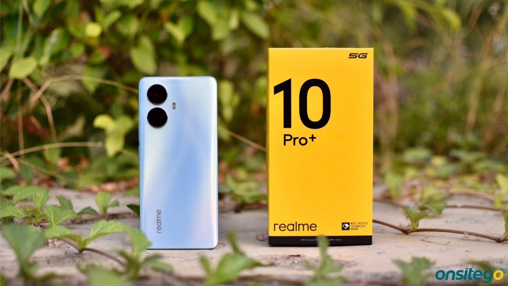 realme 10 pro 5g with box