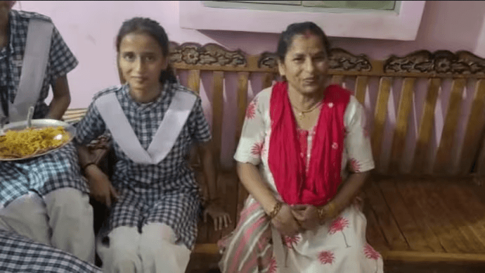 screenshot 2023 05 14 at 14 04 12 rickshaw pullers daughter scores 92 in cbse 12th result 2023 sixteen ninejpeg avif image 690 388 pixels 64609e4722be7