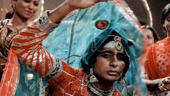 These bollywood actors have dressed as female