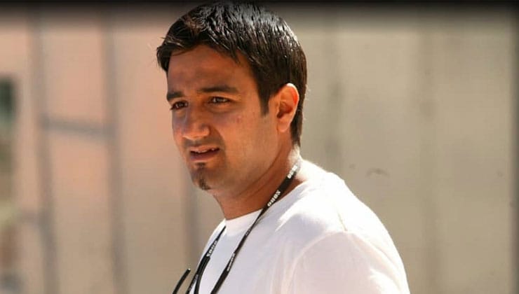 pathan director siddharth anand slapped 1