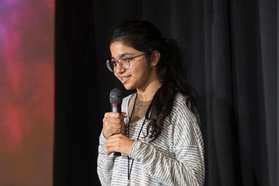 Indian girl owns 100 crore company courtesy of AI 