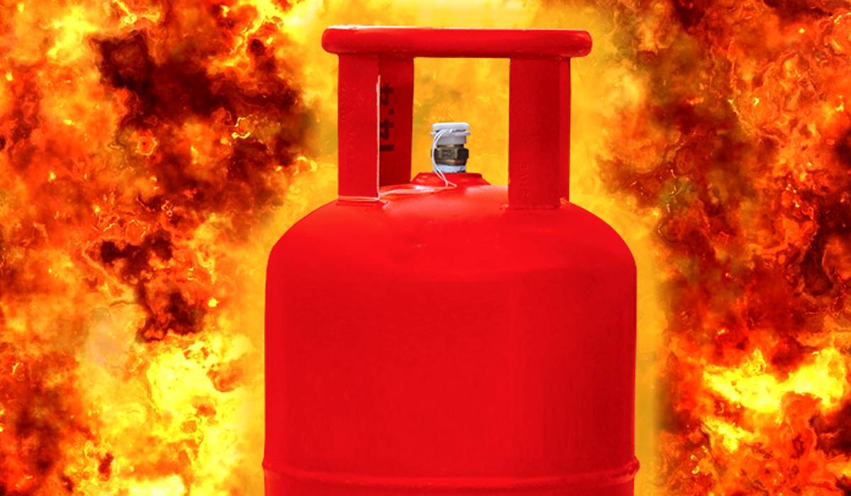 TMC leader Shahjahan Mahaldar got injured in a gas cylinder blast