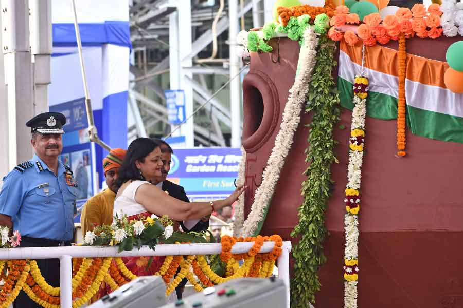 Warships made by Garden reach will counter Chinese submarines this time 