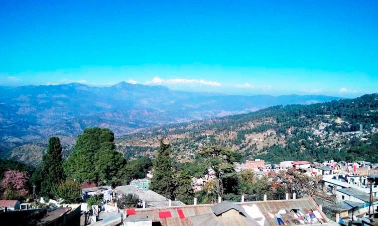  Visit these 11 travel destinations in India during monsoons.