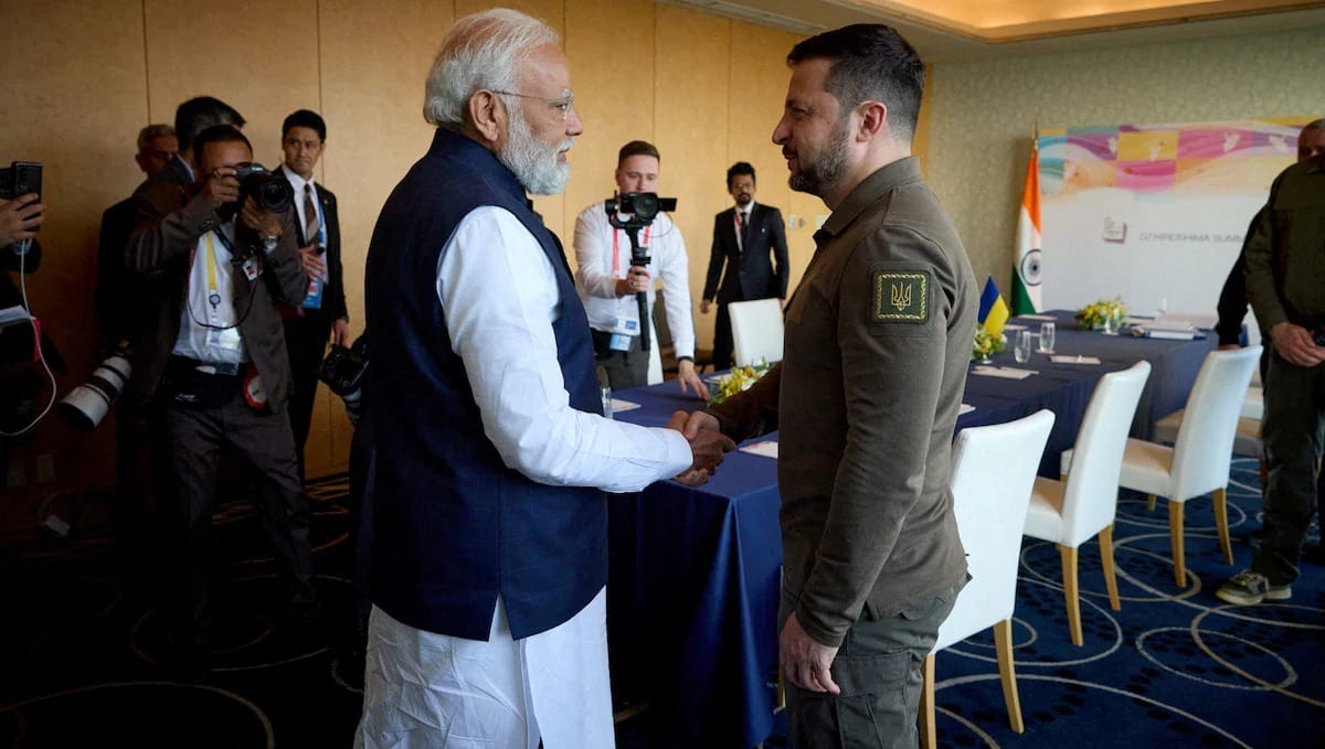 Important talks held between Narendra Modi and Volodymyr Zelenskyy. 
