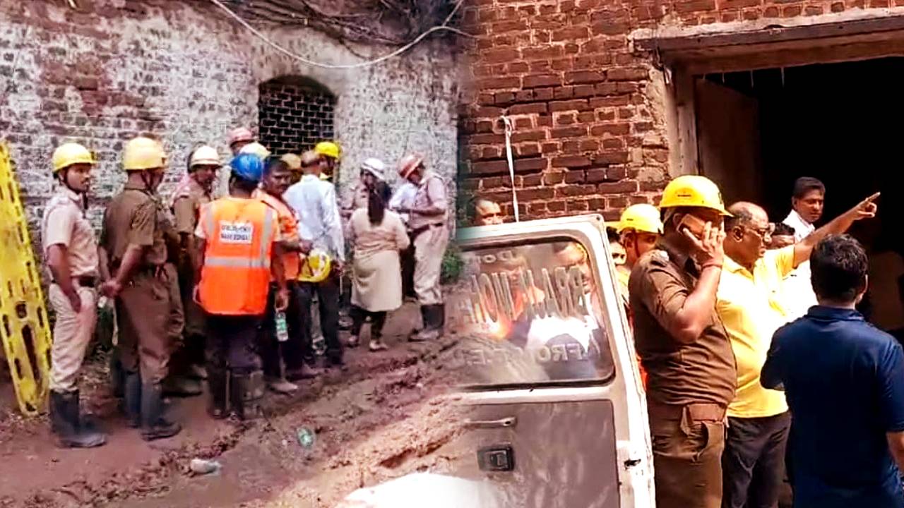 Howrah ceiling collapse