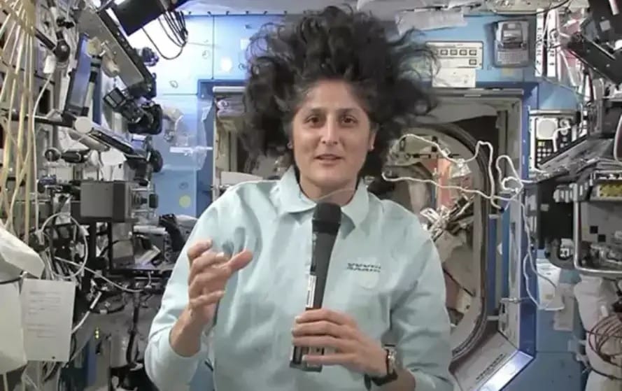 Sunita Williams press conference from 420 km in space.