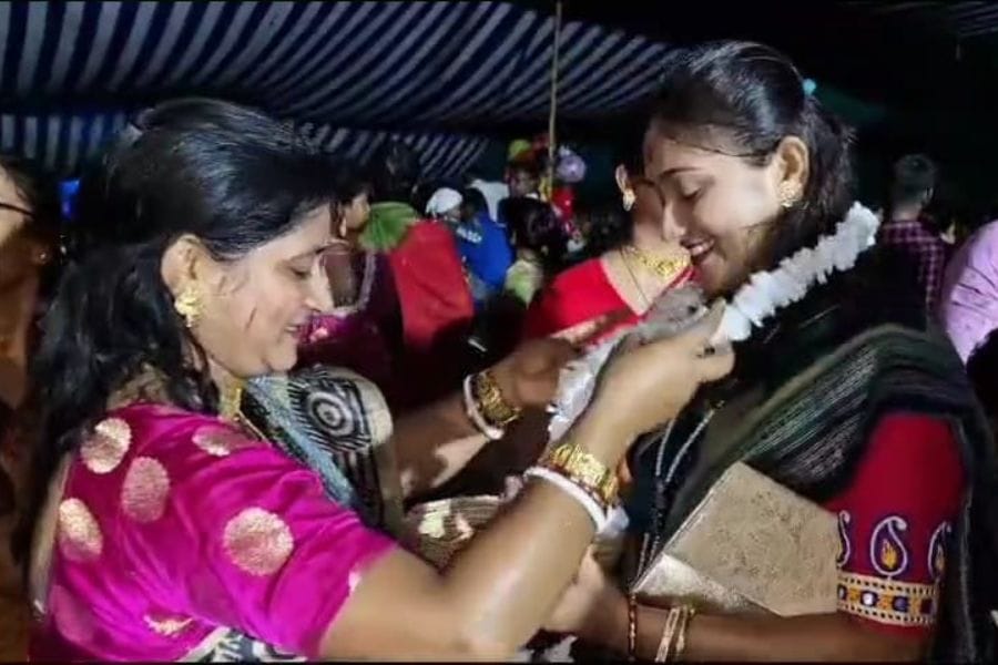Know about friendship festival.