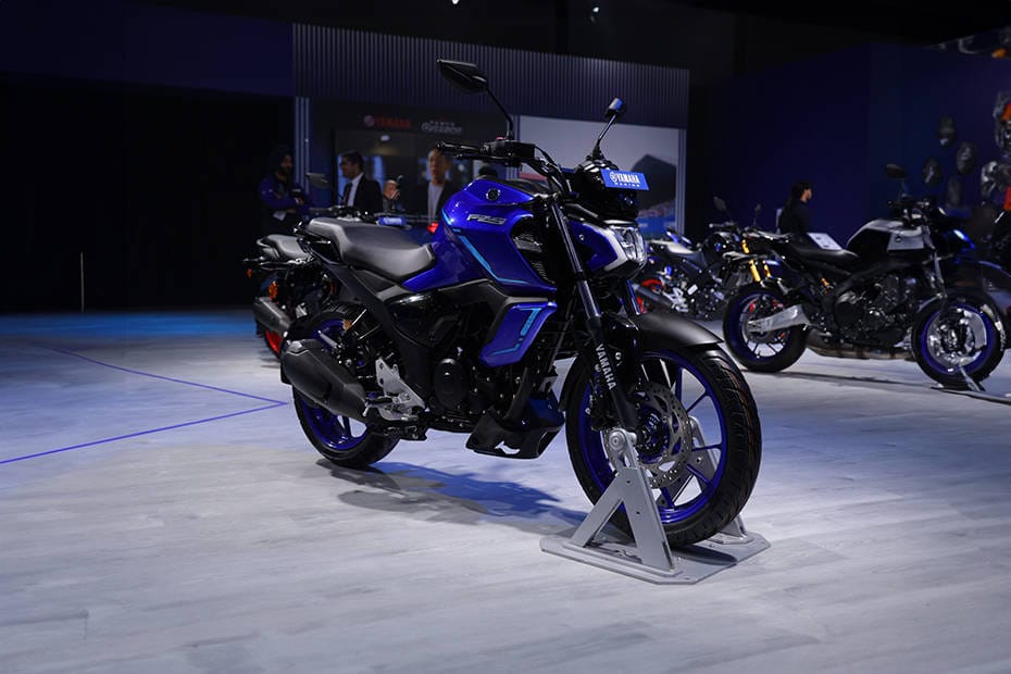 Yamaha FZ-S Fi Hybrid bike details 