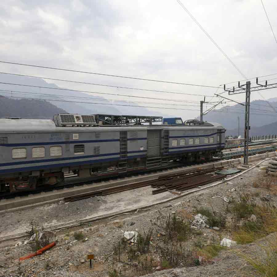 India PM Narendra Modi inaugurate chenab railway bridge