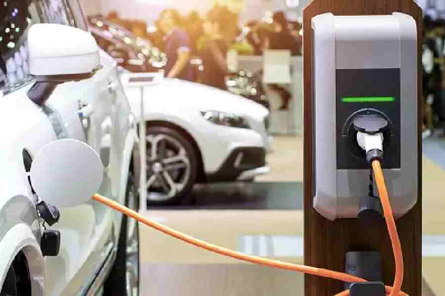 Electric Vehicles charging hub Kolkata.