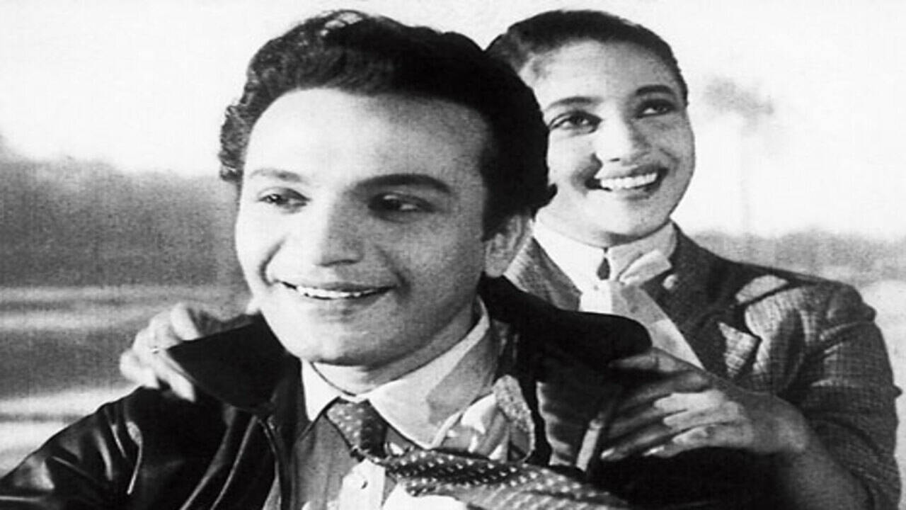 Suchitra sen insisted to change saptapadi climax 