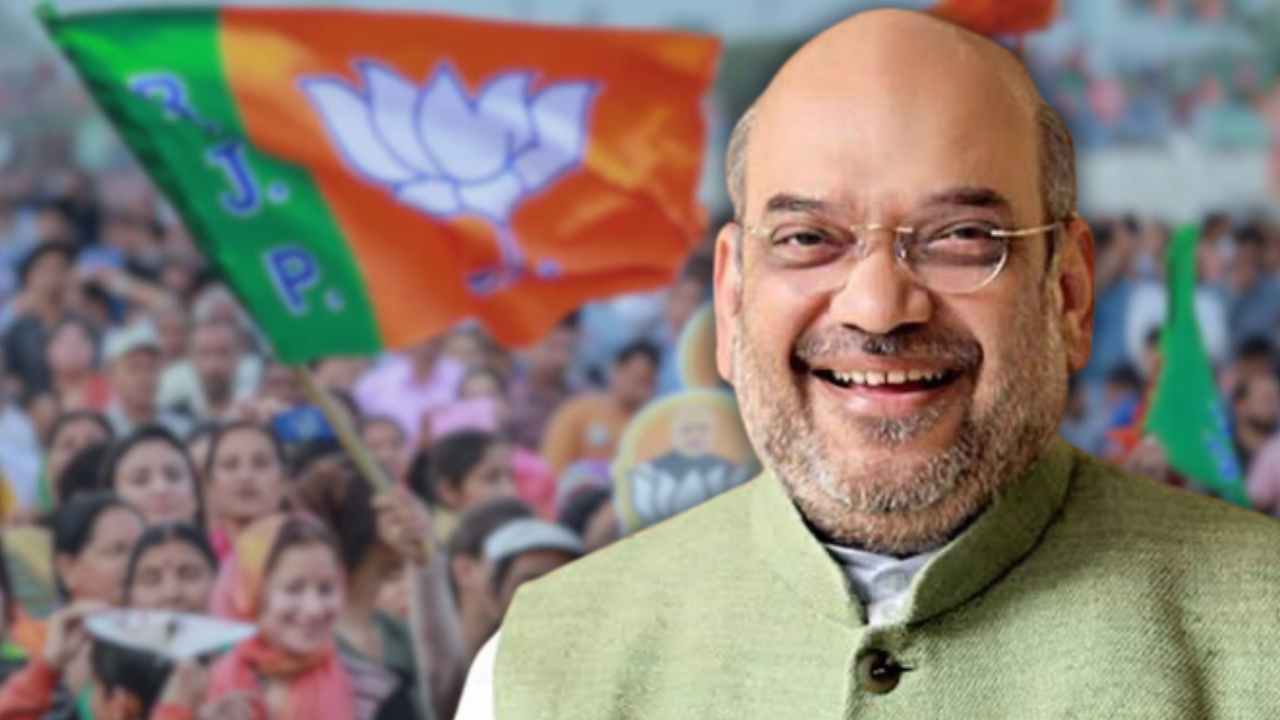 Amit Shah announces alliance.