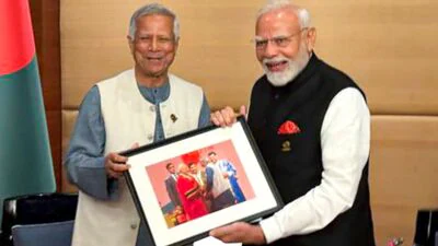 Narendra Modi-Mohammad Yunus gift