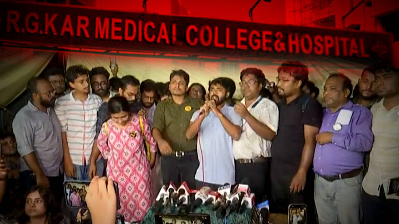RG Kar case protesting junior doctors big decision about fund