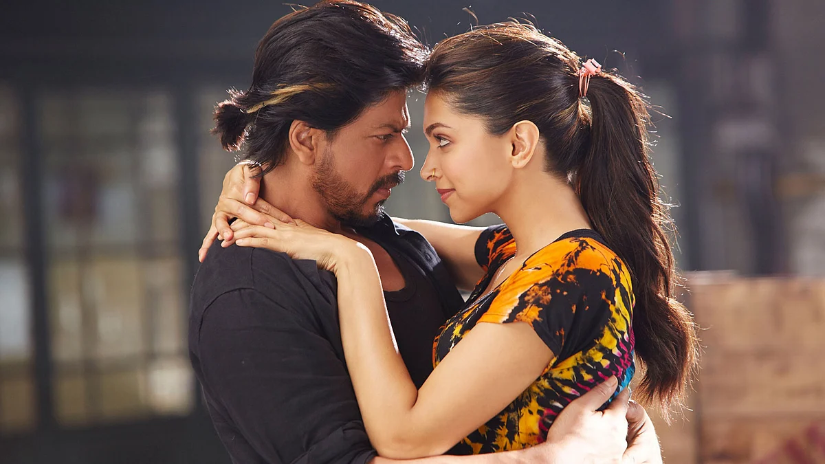 Deepika padukone to be Shahrukh Khan child mother 