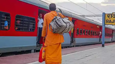 Indian Railways Train luggage rules 