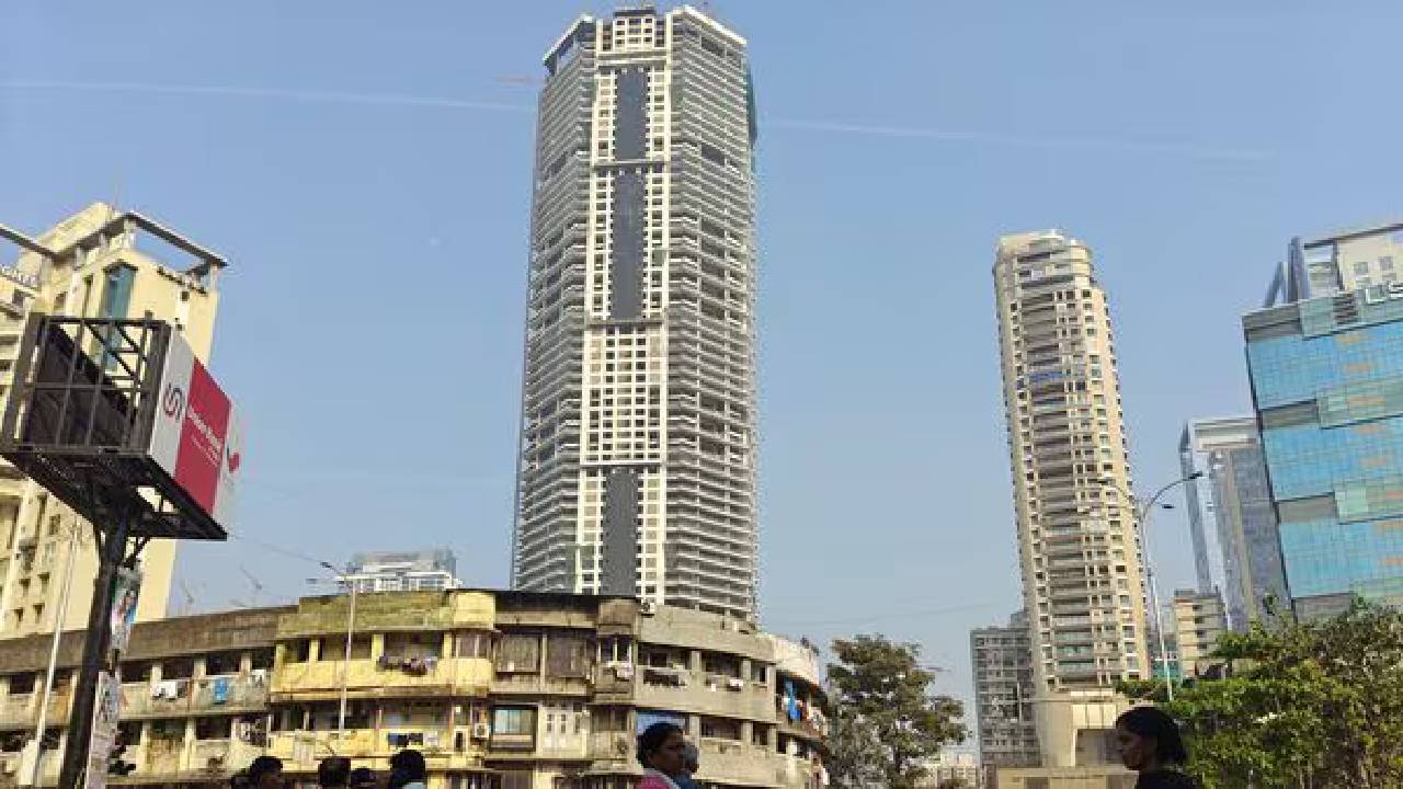 Tallest building in India 