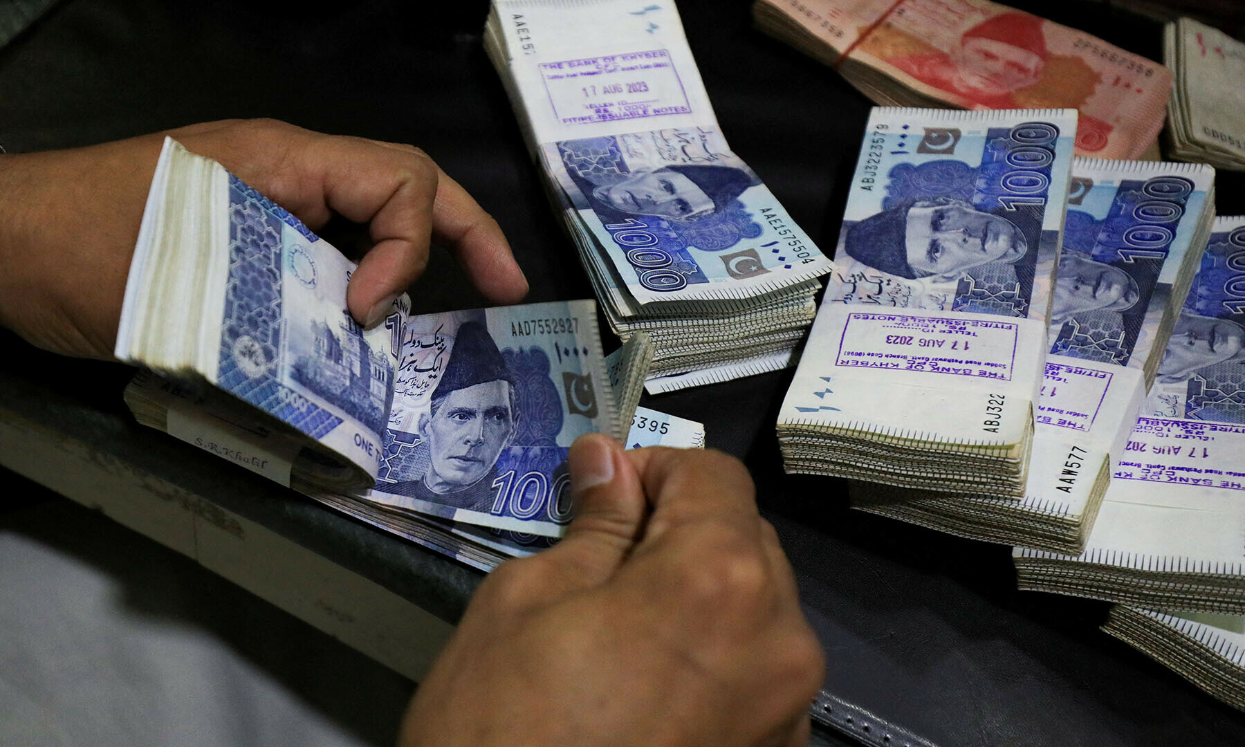 Pakistan faces huge crisis update.