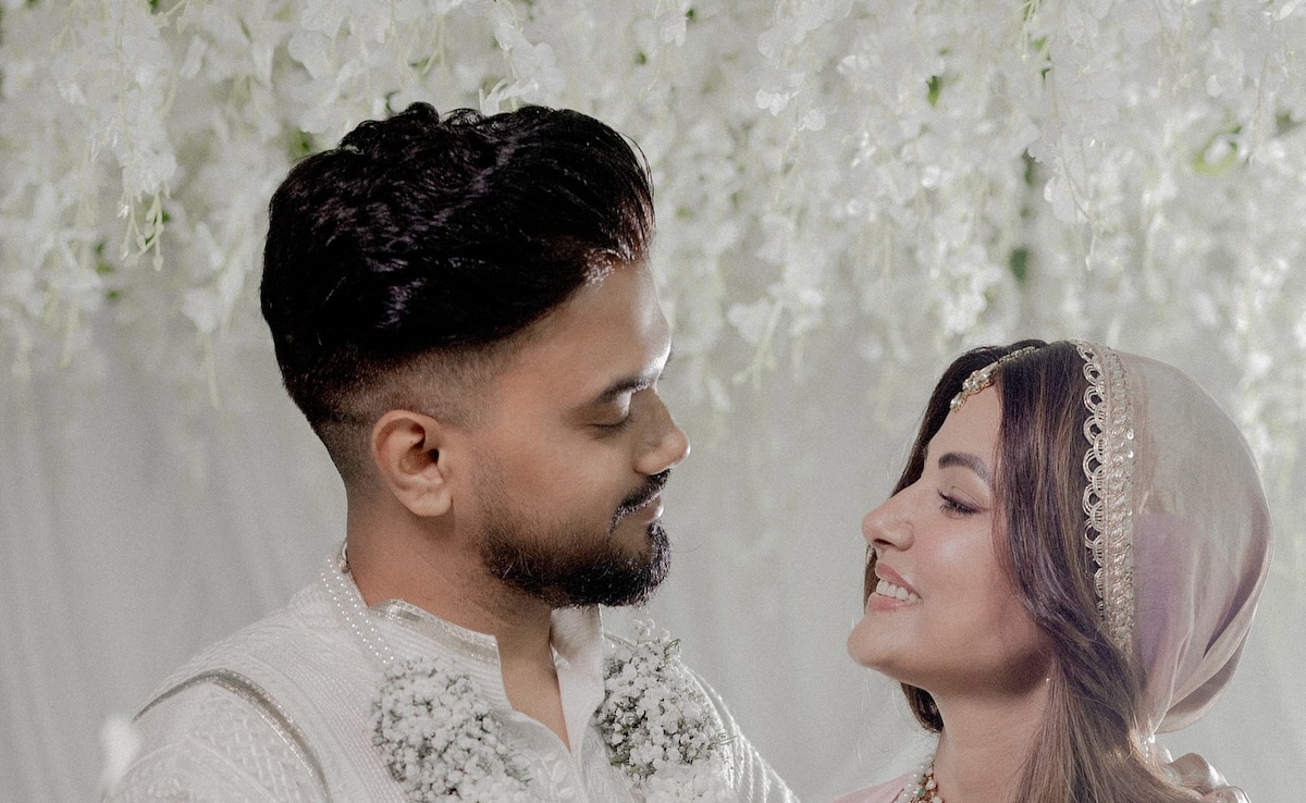 Hina khan got married to long term boyfriend